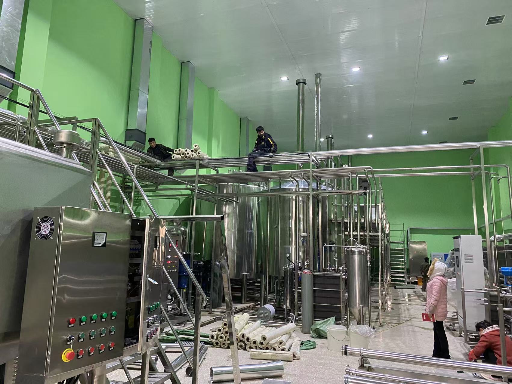 临武精酿啤酒设备厂—精酿啤酒设备制造:传承工艺与创新科技的交融